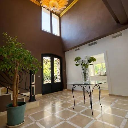 Miranda - Prestigeous With Pool - Cannet Villa